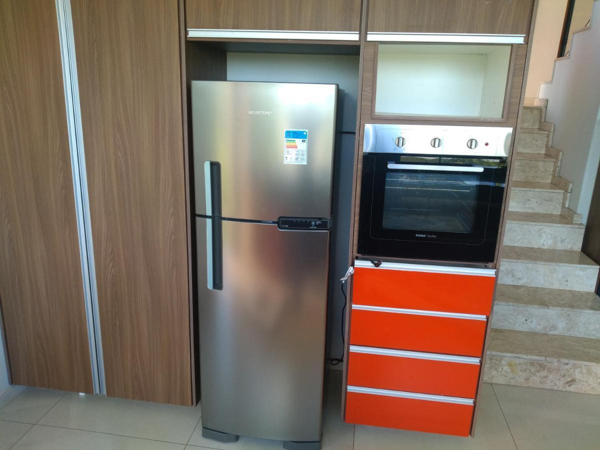Casa Com Piscina Fundo Pra Represa E Ar Condicionado Casinhabrancadevaranda Ijaci Ngoại thất bức ảnh
