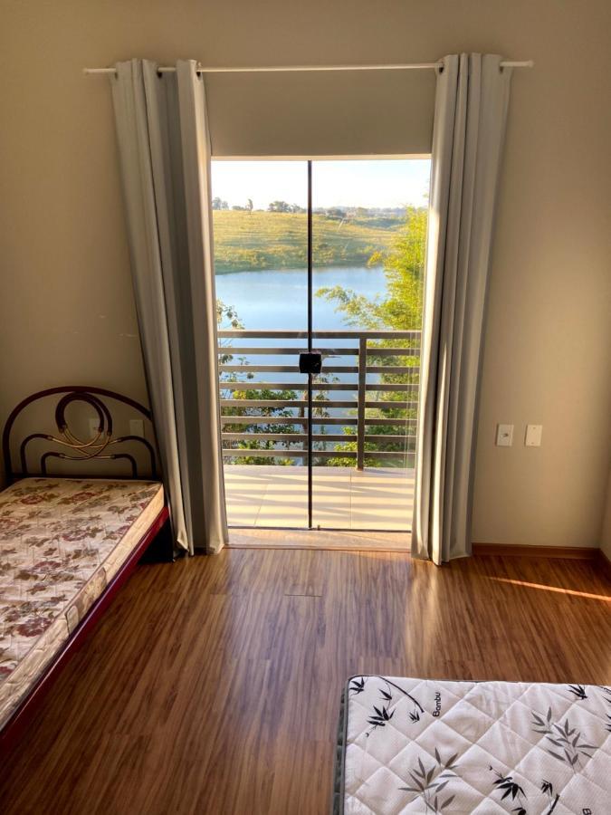 Casa Com Piscina Fundo Pra Represa E Ar Condicionado Casinhabrancadevaranda Ijaci Ngoại thất bức ảnh