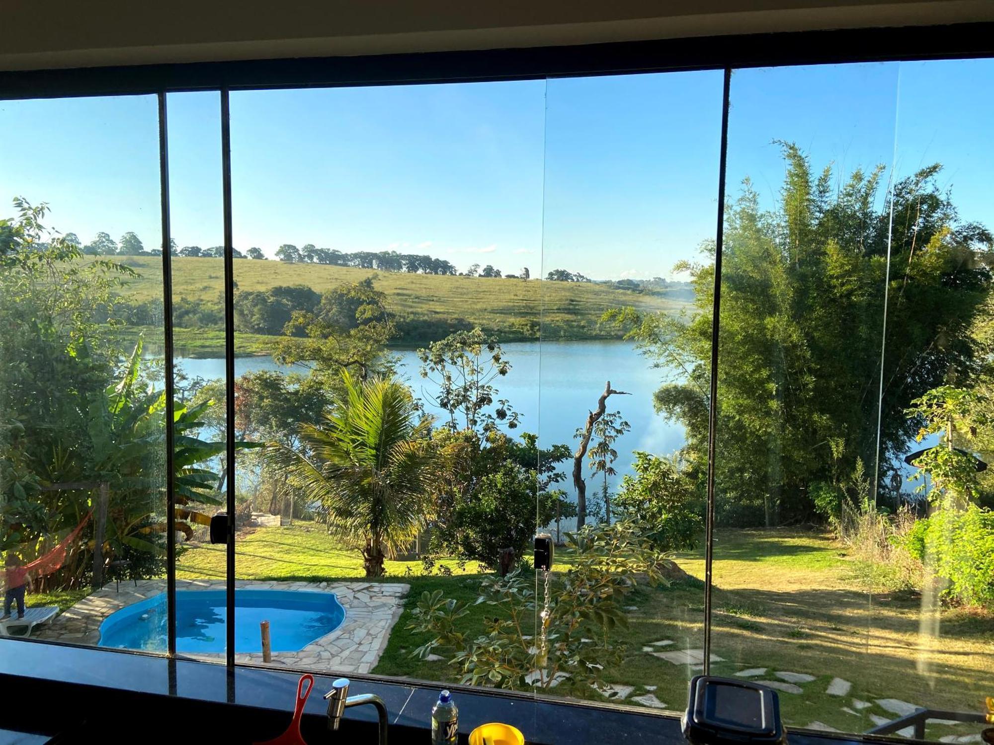 Casa Com Piscina Fundo Pra Represa E Ar Condicionado Casinhabrancadevaranda Ijaci Ngoại thất bức ảnh