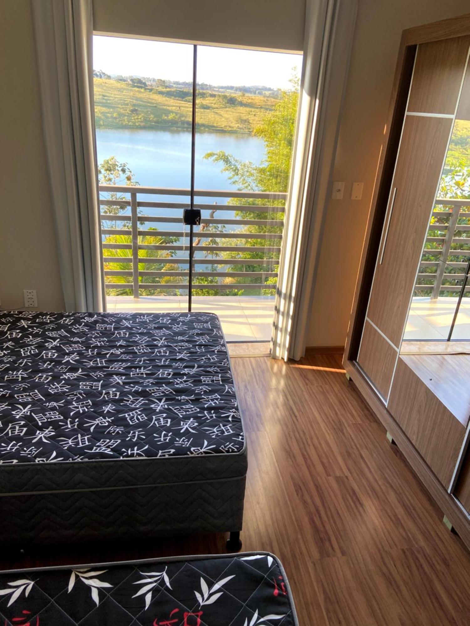 Casa Com Piscina Fundo Pra Represa E Ar Condicionado Casinhabrancadevaranda Ijaci Ngoại thất bức ảnh