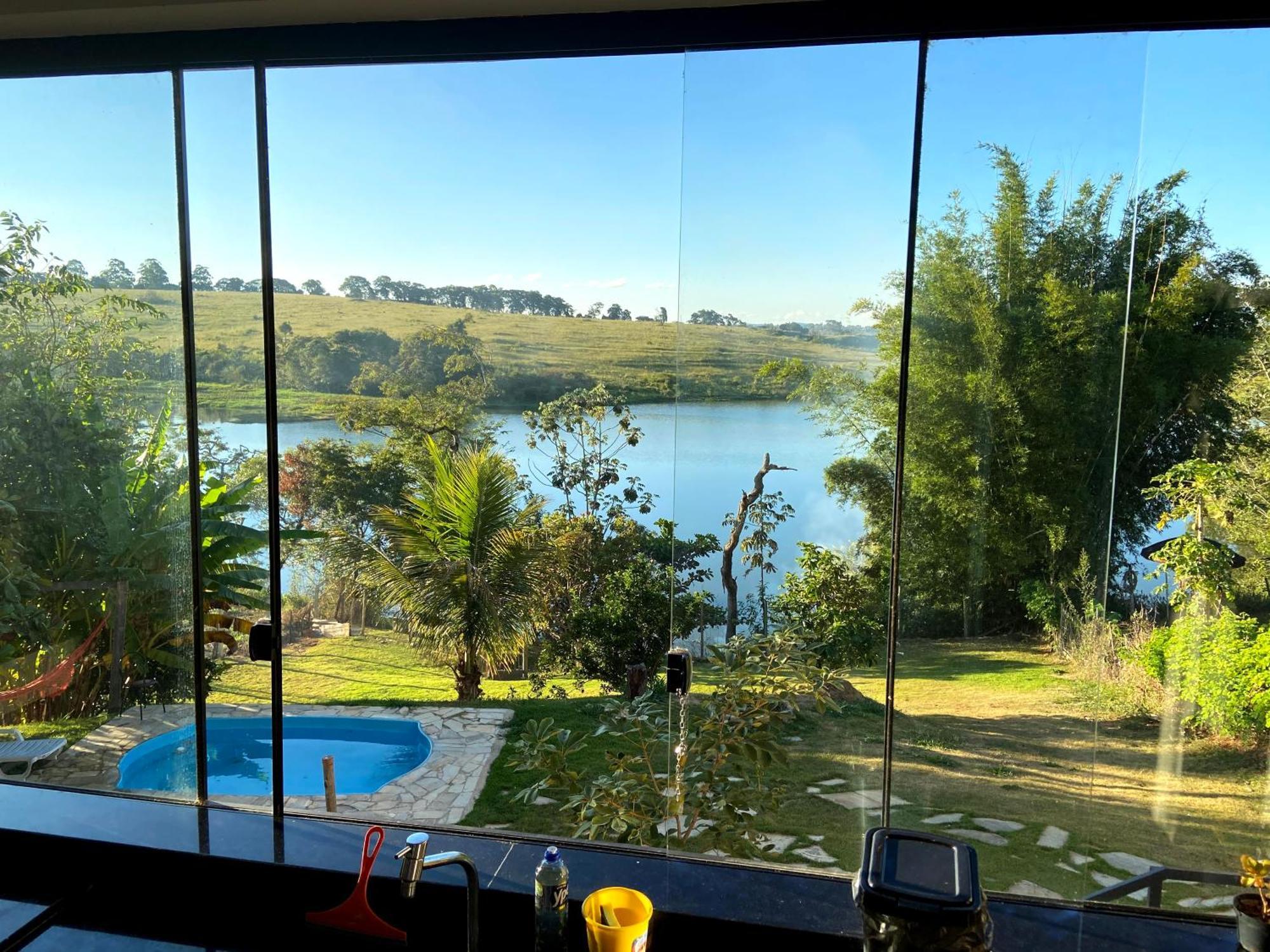 Casa Com Piscina Fundo Pra Represa E Ar Condicionado Casinhabrancadevaranda Ijaci Ngoại thất bức ảnh