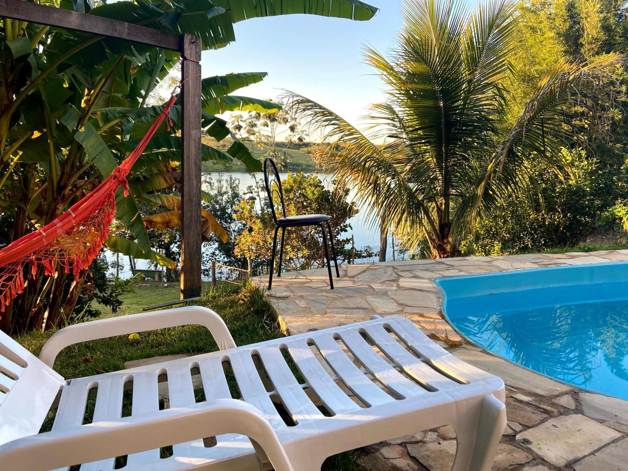 Casa Com Piscina Fundo Pra Represa E Ar Condicionado Casinhabrancadevaranda Ijaci Ngoại thất bức ảnh