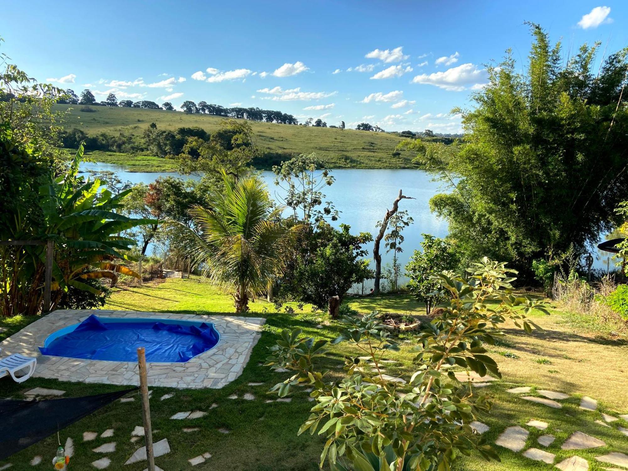 Casa Com Piscina Fundo Pra Represa E Ar Condicionado Casinhabrancadevaranda Ijaci Ngoại thất bức ảnh